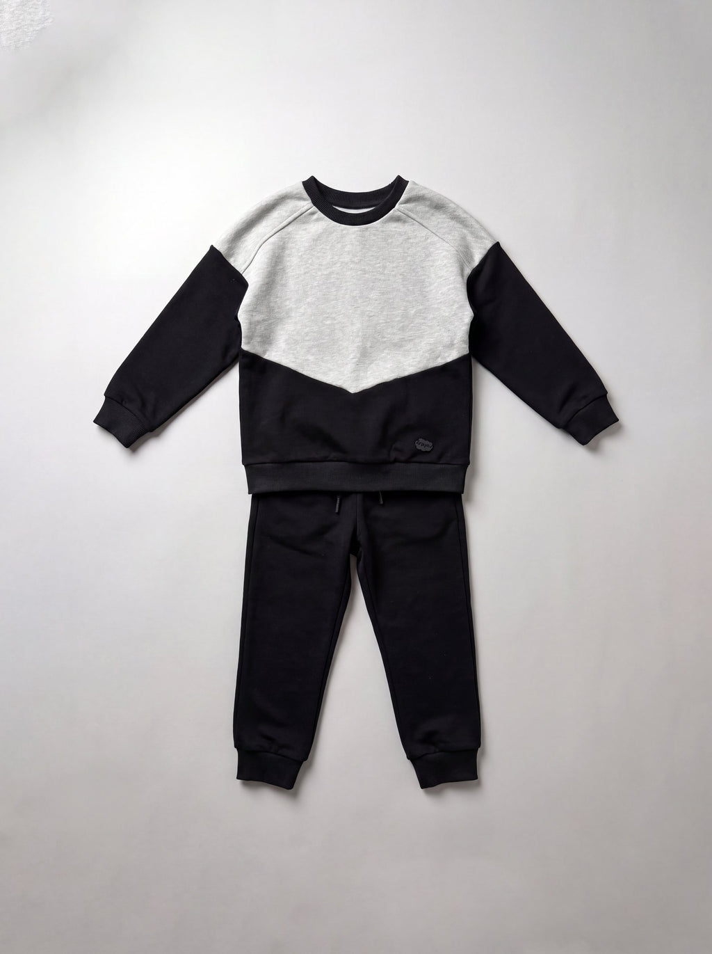 25FW0TY30ST453 Black SET
