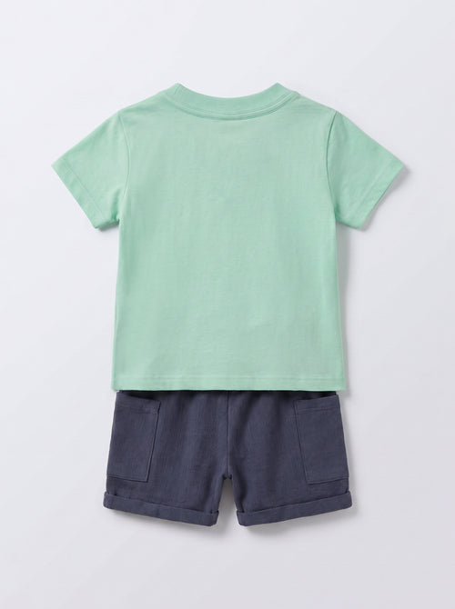 25FW0QB34459 LIGHT GREEN Set: T-Shirt + Shorts